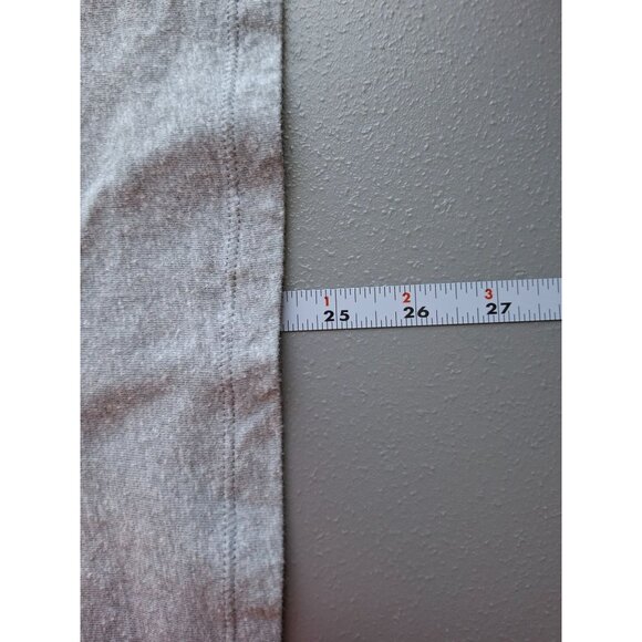 Under Armour Womens HeatGear T-Shirt M Gray Loose Fit V-Neck Athleisure - Picture 6 of 6